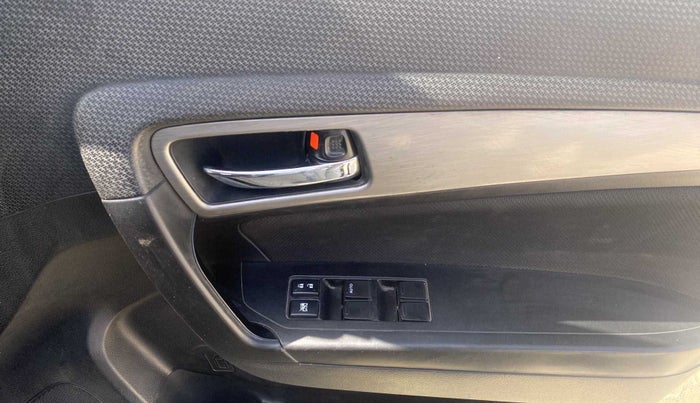 2018 Maruti Vitara Brezza ZDI, Diesel, Manual, 53,837 km, Driver Side Door Panels Control