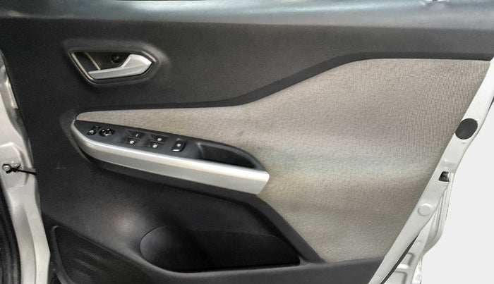 2021 Nissan MAGNITE XV TURBO CVT, Petrol, Automatic, 24,920 km, Driver Side Door Panels Control