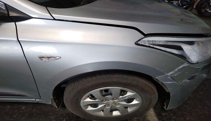 2018 Hyundai Elite i20 MAGNA EXECUTIVE CVT, Petrol, Automatic, 26,098 km, Right fender - Slightly dented