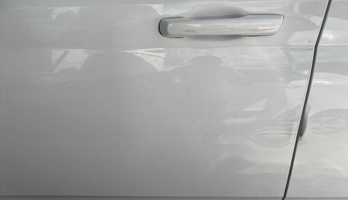 2022 Hyundai VENUE S 1.2, Petrol, Manual, 10,583 km, Front passenger door - Slightly dented