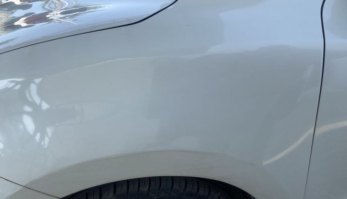 2018 Maruti Swift VXI, Petrol, Manual, 41,472 km, Left fender - Minor scratches