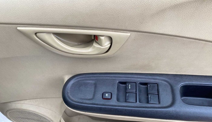 2014 Honda Amaze 1.2L I-VTEC E, Petrol, Manual, 9,007 km, Driver Side Door Panels Control