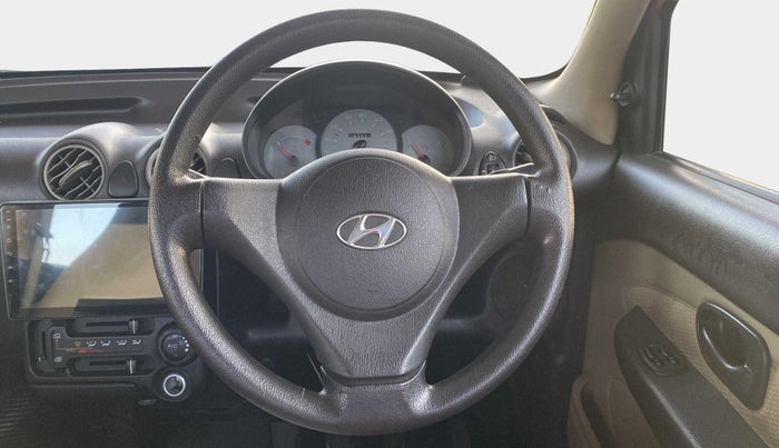 2012 Hyundai Santro Xing GLS, Petrol, Manual, 83,919 km, Steering Wheel Close Up