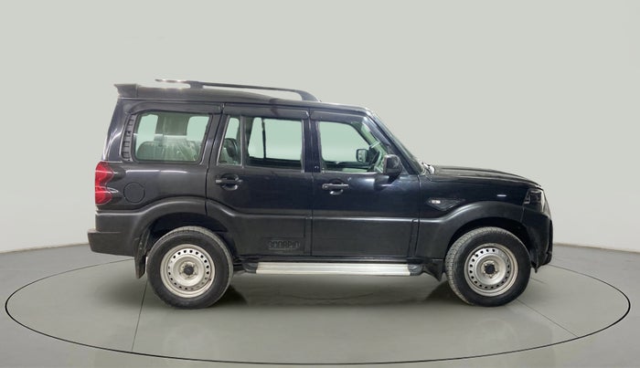 2021 Mahindra Scorpio S3 PLUS, Diesel, Manual, 25,373 km, Right Side View