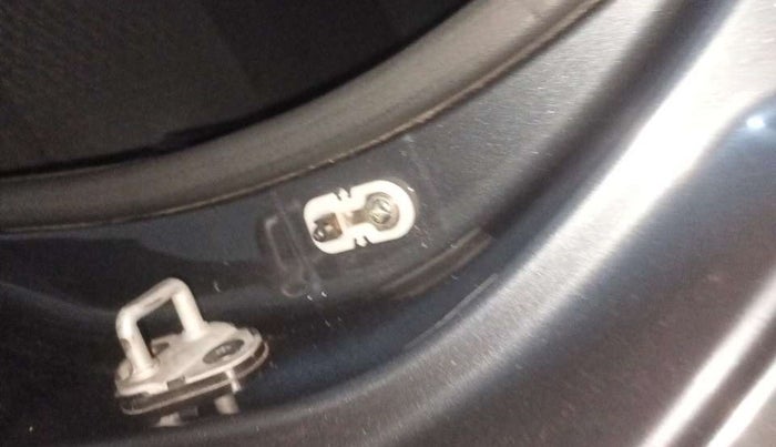 2018 Tata NEXON XM PETROL, Petrol, Manual, 27,693 km, Rear left door - Door stopper rubber missing