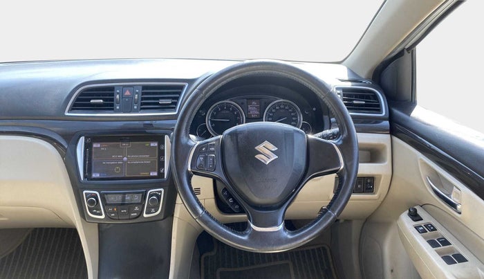 2017 Maruti Ciaz ZXI+, Petrol, Manual, 83,947 km, Steering Wheel Close Up