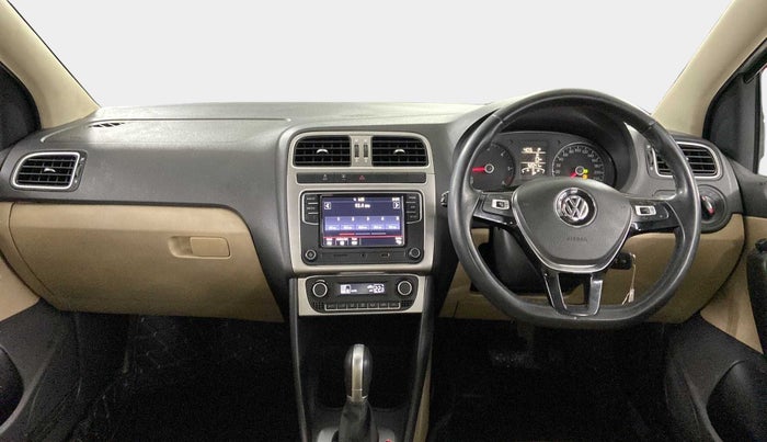 2018 Volkswagen Ameo HIGHLINE PLUS 1.5L AT 16 ALLOY, Diesel, Automatic, 52,041 km, Dashboard