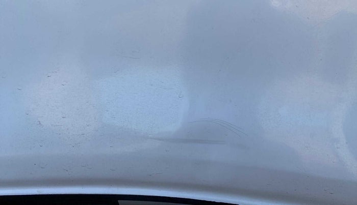 2017 Renault Kwid RXT 1.0 AMT (O), Petrol, Automatic, 70,126 km, Right rear door - Minor scratches