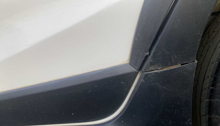 2018 Honda WR-V 1.5L I-DTEC S EDGE EDITION, Diesel, Manual, 62,377 km, Left quarter panel - Cladding has minor damage
