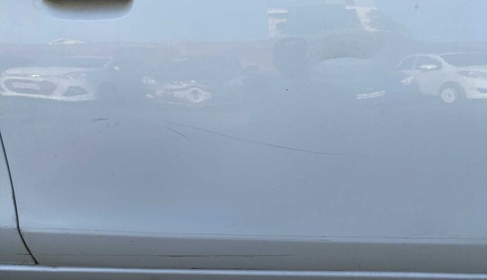 2019 Maruti Alto 800 LXI, Petrol, Manual, 36,197 km, Driver-side door - Slightly dented