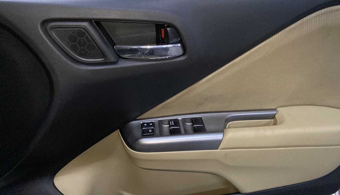 2015 Honda City 1.5L I-VTEC V MT, Petrol, Manual, 96,379 km, Driver Side Door Panels Control