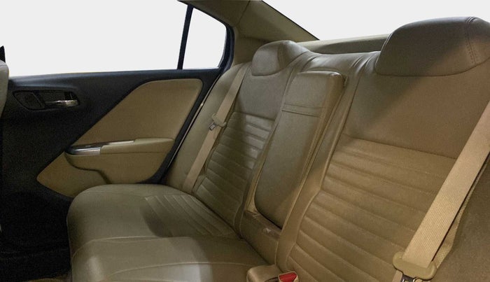 2015 Honda City 1.5L I-VTEC V MT, Petrol, Manual, 96,379 km, Right Side Rear Door Cabin