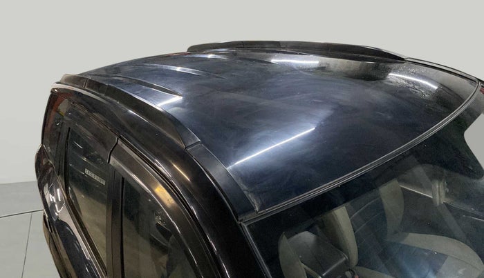 2015 Mahindra XUV500 W6, Diesel, Manual, 99,895 km, Roof