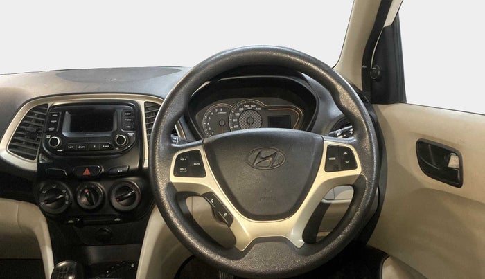 2021 Hyundai NEW SANTRO MAGNA, Petrol, Manual, 37,674 km, Steering Wheel Close Up