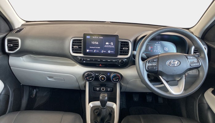 2022 Hyundai VENUE S 1.2, Petrol, Manual, 10,583 km, Dashboard