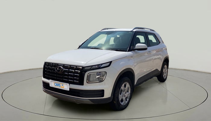 2022 Hyundai VENUE S 1.2, Petrol, Manual, 10,583 km, Left Front Diagonal