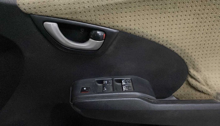 2011 Honda Jazz 1.2L I-VTEC BASE, Petrol, Manual, 77,731 km, Driver Side Door Panels Control