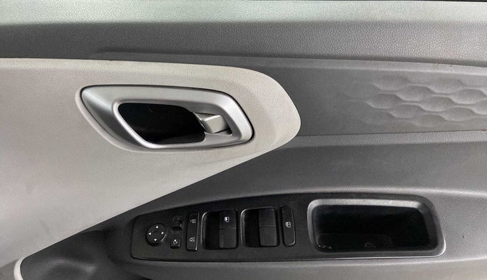 2022 Hyundai GRAND I10 NIOS SPORTZ 1.2 KAPPA VTVT CNG, CNG, Manual, 33,372 km, Driver Side Door Panels Control