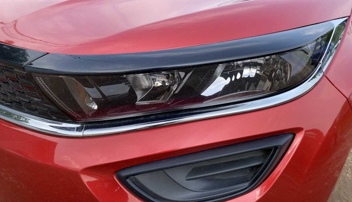 2022 Tata ALTROZ XM PLUS PETROL, Petrol, Manual, 16,357 km, Left headlight - Minor scratches