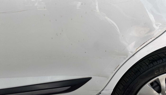 2018 Maruti Baleno DELTA PETROL 1.2, Petrol, Manual, 35,531 km, Rear left door - Minor scratches