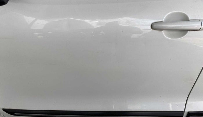 2018 Maruti Baleno DELTA PETROL 1.2, Petrol, Manual, 35,531 km, Front passenger door - Slightly dented