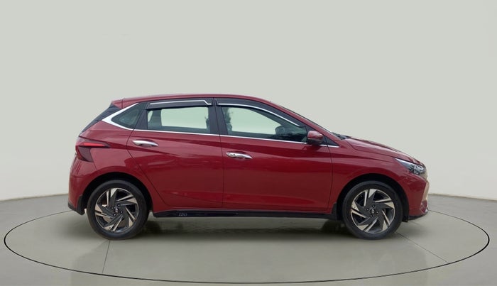 2022 Hyundai NEW I20 ASTA (O) 1.5 CRDI MT, Diesel, Manual, 16,869 km, Right Side View