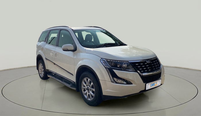2018 Mahindra XUV500 W9, Diesel, Manual, 95,277 km, Right Front Diagonal