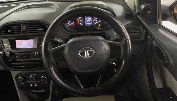 2018 Tata Tiago XT PETROL, Petrol, Manual, 40,296 km, Steering Wheel Close Up