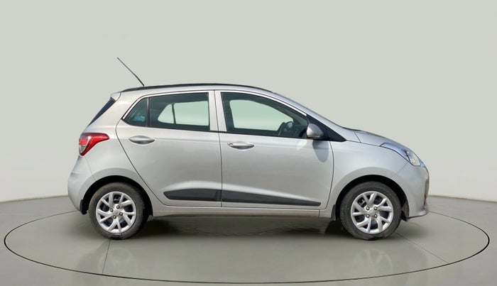 2018 Hyundai Grand i10 SPORTZ 1.2 KAPPA VTVT, Petrol, Manual, 13,511 km, Right Side View