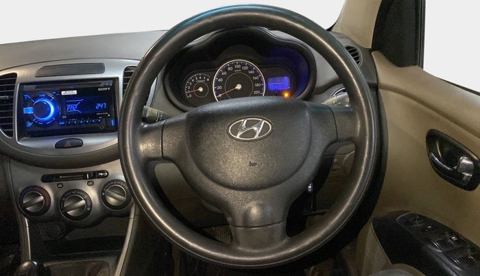 2011 Hyundai i10 MAGNA 1.2, Petrol, Manual, 47,499 km, Steering Wheel Close Up