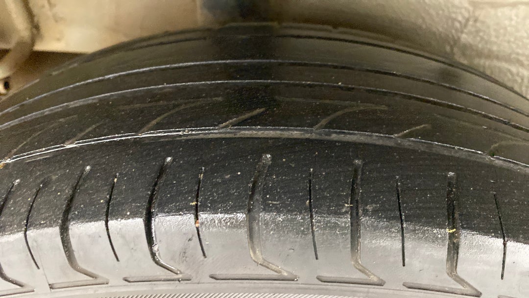 Right Rear Tyre Tread