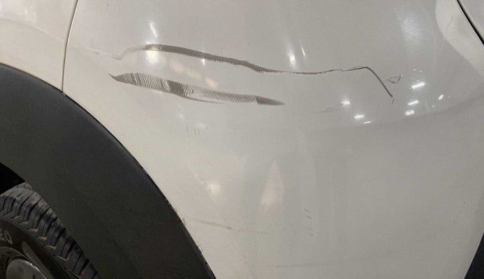 2018 Renault Kwid RXT 1.0 AMT (O), Petrol, Automatic, 31,124 km, Rear bumper - Paint is slightly damaged