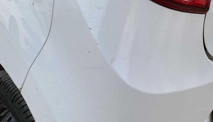 2019 Maruti Alto LXI CNG, CNG, Manual, 98,773 km, Rear bumper - Minor scratches