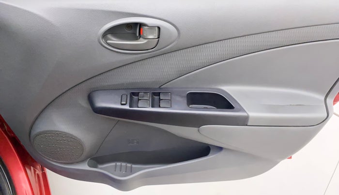 2012 Toyota Etios G, Petrol, Manual, 1,22,817 km, Driver Side Door Panels Control
