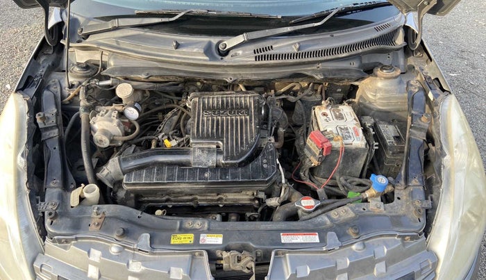 2014 Maruti Swift Dzire VXI, CNG, Manual, 78,803 km, Open Bonet