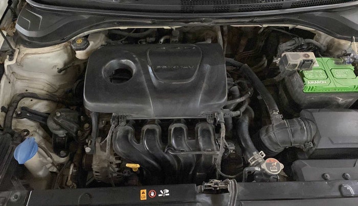 2019 Hyundai Verna 1.6 VTVT SX, Petrol, Manual, 42,190 km, Open Bonet