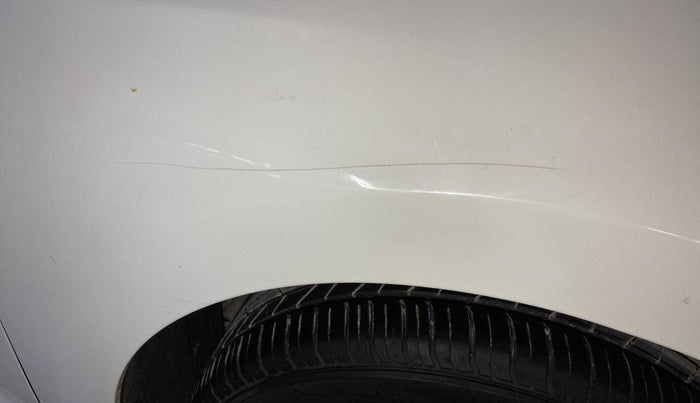 2019 Hyundai Verna 1.6 VTVT SX, Petrol, Manual, 42,190 km, Right fender - Minor scratches
