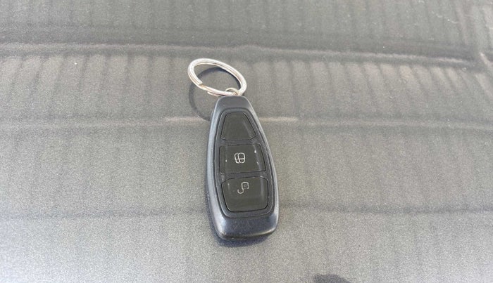 2017 Ford Ecosport TITANIUM 1.5L DIESEL, Diesel, Manual, 1,00,055 km, Lock system - Central lock not working