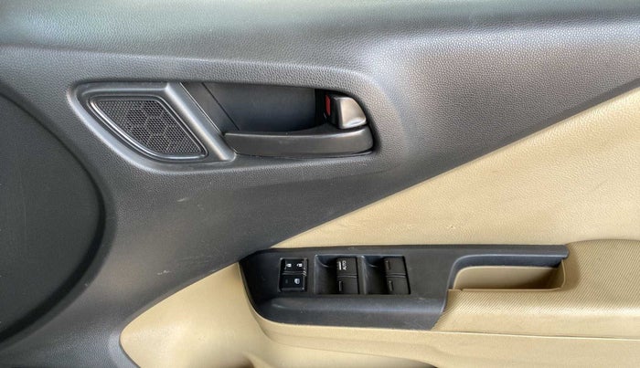 2015 Honda City 1.5L I-VTEC SV, Petrol, Manual, 81,728 km, Driver Side Door Panels Control