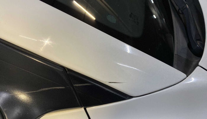 2018 Hyundai New Elantra 1.6 SX (O) AT DIESEL, Diesel, Automatic, 53,163 km, Right A pillar - Slightly rusted