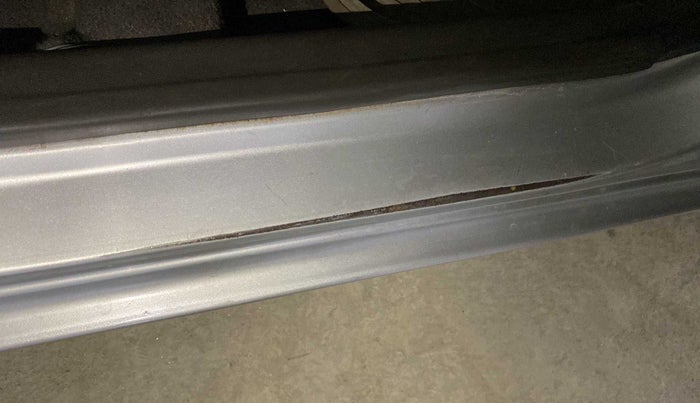 2011 Hyundai i10 ERA 1.1, Petrol, Manual, 40,596 km, Right A pillar - Slightly rusted