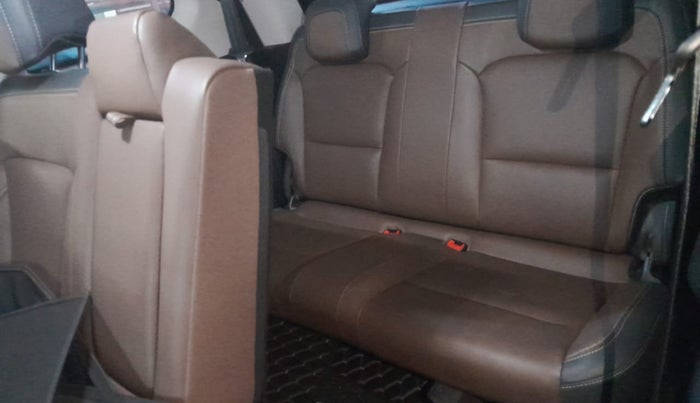2023 Mahindra SCORPIO-N Z8 L DIESEL MT 4WD 7 STR, Diesel, Manual, 18,623 km, Third Seat Row ( optional )