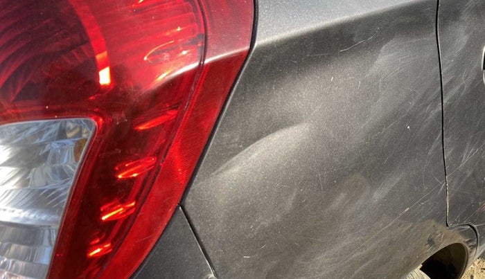 2016 Maruti Alto 800 LXI, Petrol, Manual, 58,967 km, Right quarter panel - Minor scratches