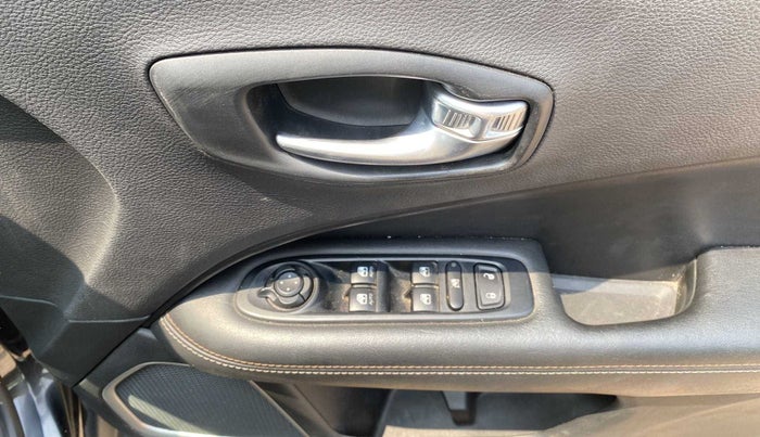 2018 Jeep Compass SPORT 1.4 PETROL, Petrol, Manual, 67,753 km, Driver Side Door Panels Control