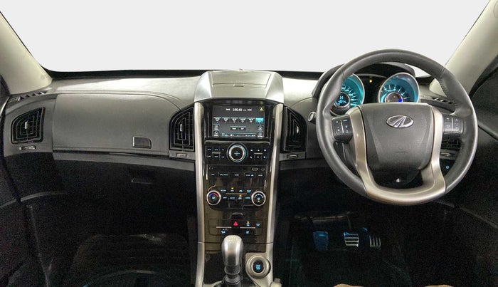 2020 Mahindra XUV500 W11(O), Diesel, Manual, 48,763 km, Dashboard
