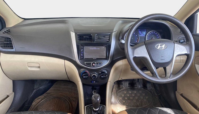 2017 Hyundai Verna 1.4 EX PETROL, CNG, Manual, 40,220 km, Dashboard