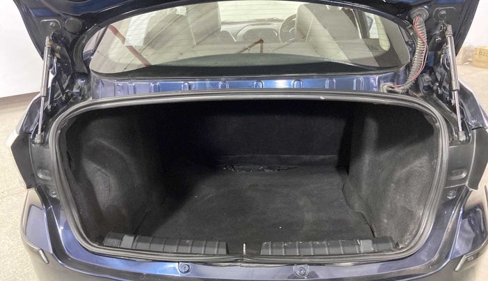 2019 Tata TIGOR XZA PETROL, Petrol, Automatic, 65,240 km, Dicky (Boot door) - Tool missing