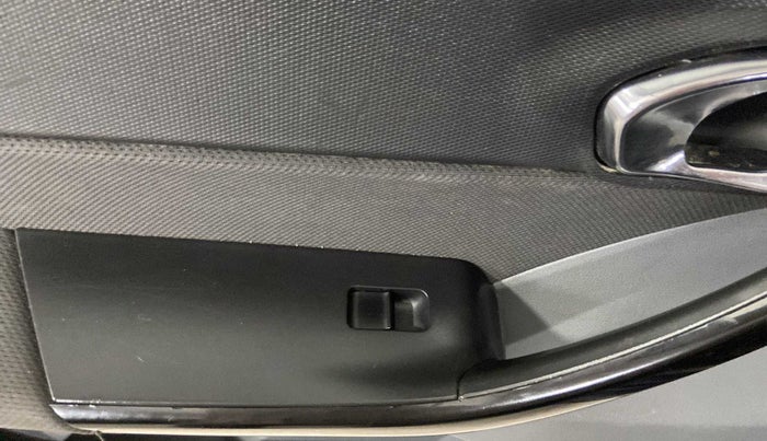 2019 Tata TIGOR XZA PETROL, Petrol, Automatic, 65,240 km, Left front window switch / handle - Switch/handle not functional