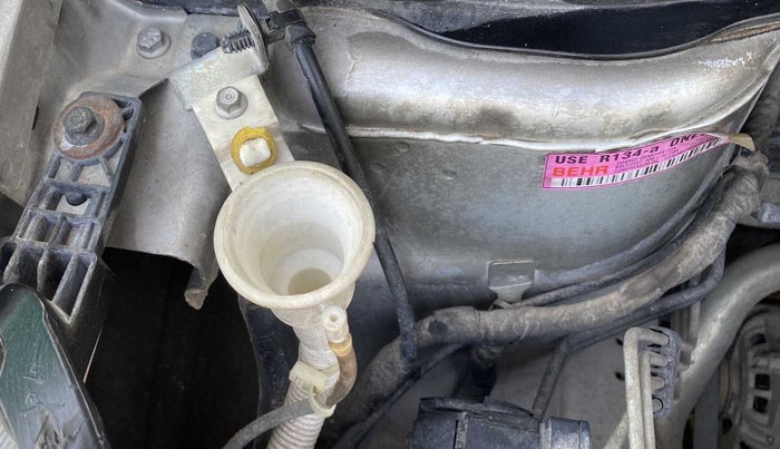 2014 Tata Zest XM PETROL, Petrol, Manual, 53,280 km, Front windshield - Wiper bottle cap missing
