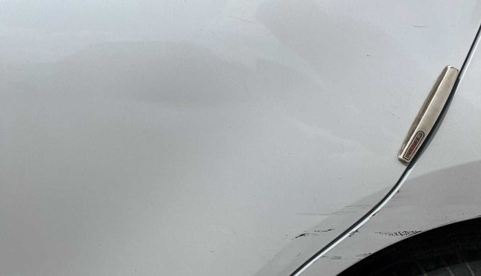 2020 Maruti Swift ZXI, Petrol, Manual, 80,574 km, Rear left door - Slight discoloration